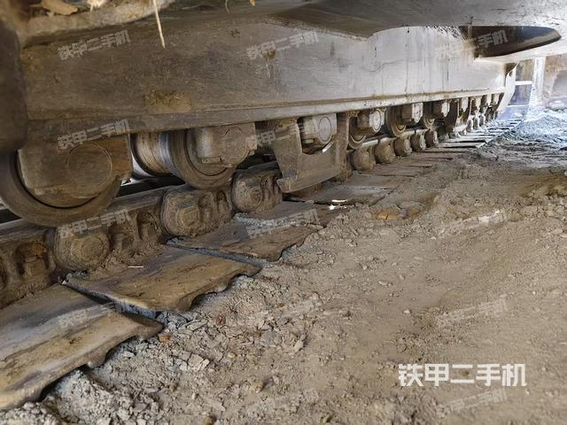 右驅(qū)動(dòng)輪(行走機(jī)構(gòu)) 右驅(qū)動(dòng)輪(行走機(jī)構(gòu))