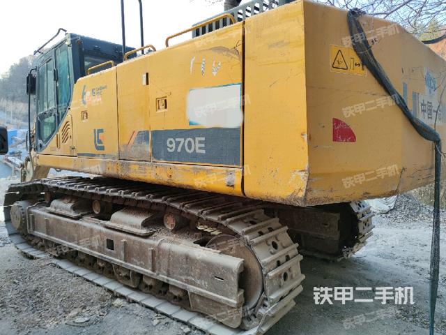 柳工CLG970E挖掘机的设备实拍-第3张实拍照片