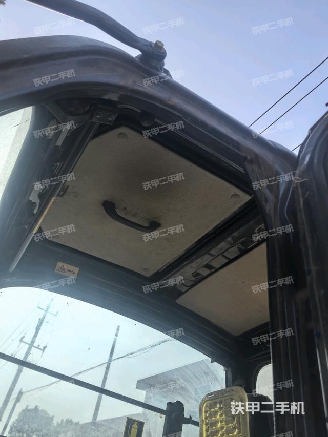 頂棚整體（駕駛室部分）