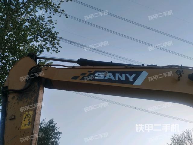 大臂整體?右側(cè)(工作和回轉(zhuǎn)裝置) 大臂整體?右側(cè)(工作和回轉(zhuǎn)裝置)
