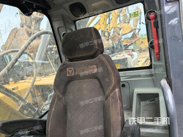 后窗玻璃角標(biāo)（駕駛室部分）