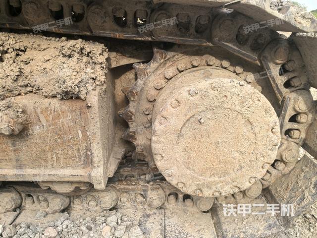 右驅(qū)動(dòng)輪(行走機(jī)構(gòu)) 右驅(qū)動(dòng)輪(行走機(jī)構(gòu))