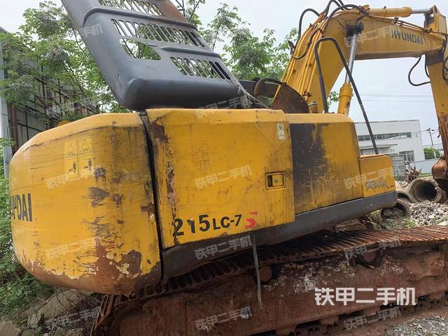 整機右后45°（整機外觀）