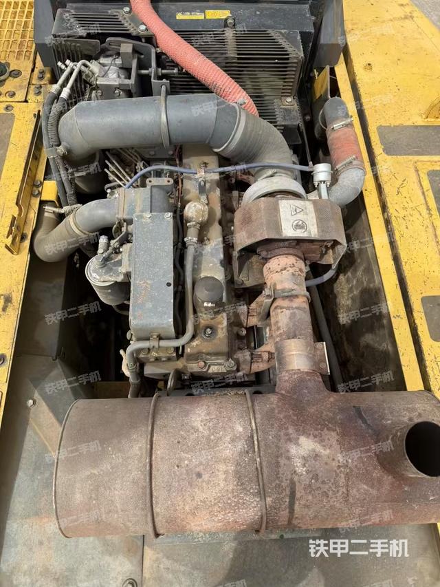 发动机整体俯视（整机外观）