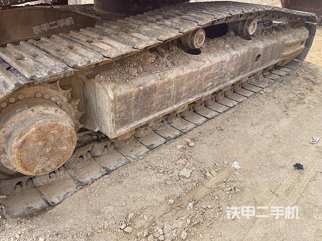 单侧履带整体（整机外观）