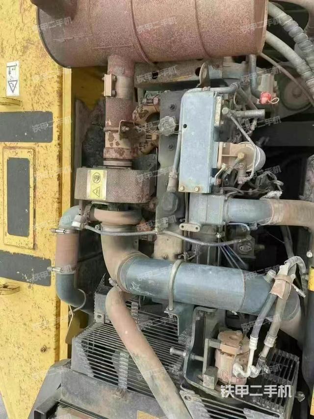 發(fā)動機整體俯視（整機外觀）