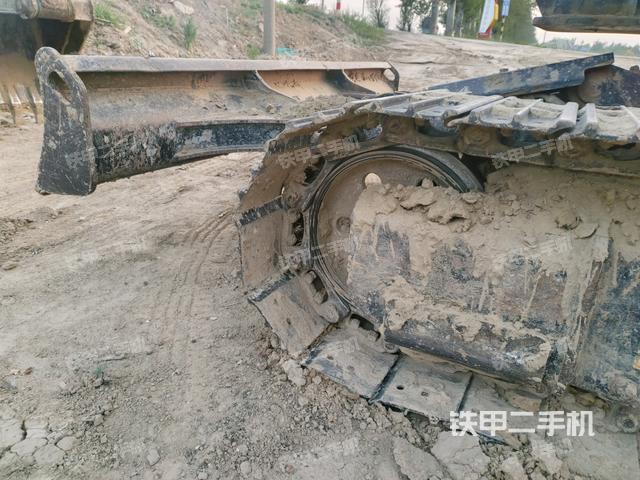 左側(cè)行走馬達(dá)蓋板（行走機(jī)構(gòu)）