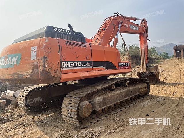 整机右后45°（整机外观）