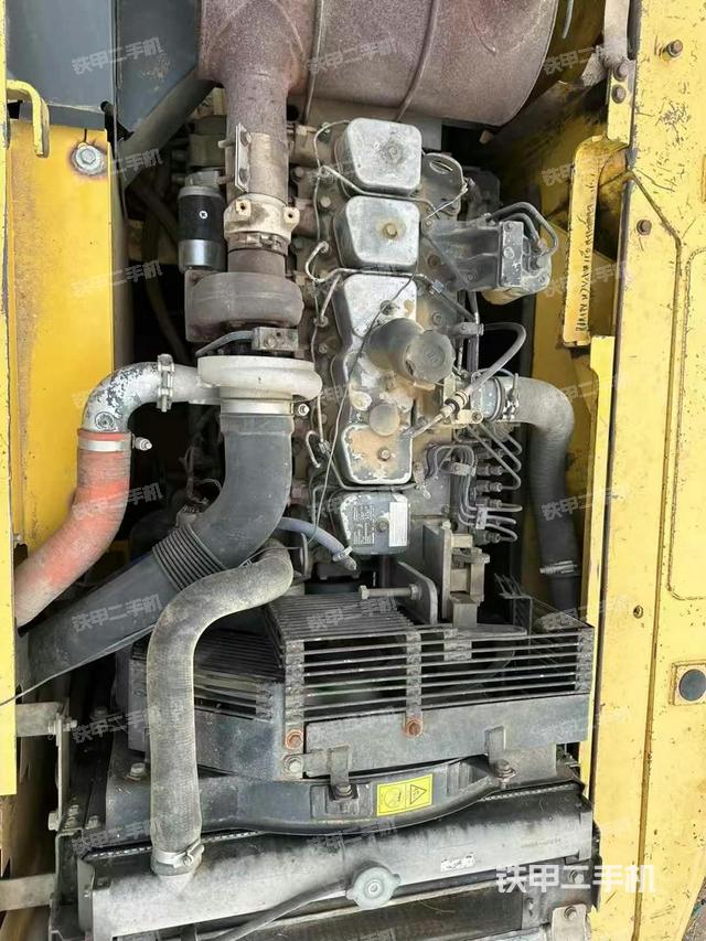 發(fā)動機(jī)整體俯視（整機(jī)外觀）