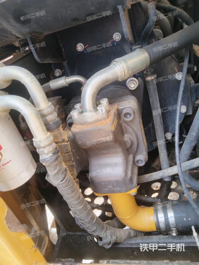 液壓泵室（大件艙室）