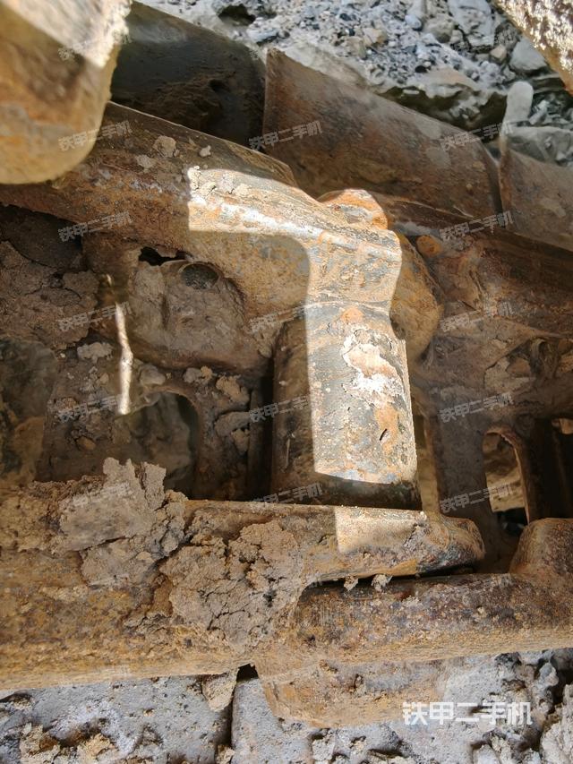 左侧行走马达盖板（行走机构）