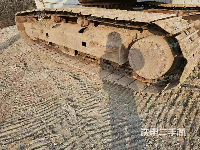 单侧履带整体（整机外观）