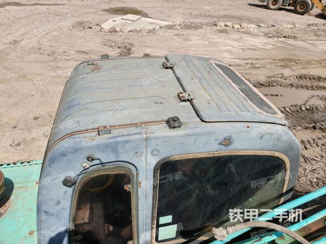 驾驶室顶部俯视（上车部件）