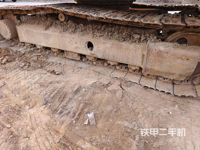 单侧履带整体（整机外观）