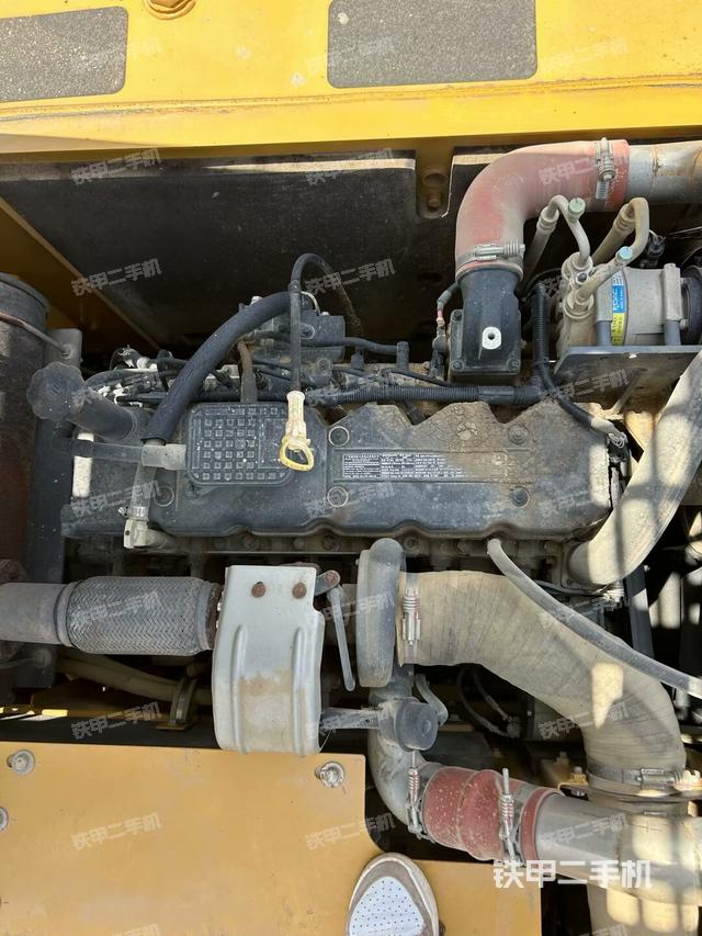 增壓器特寫(xiě)(上車(chē)部件) 增壓器特寫(xiě)(上車(chē)部件)