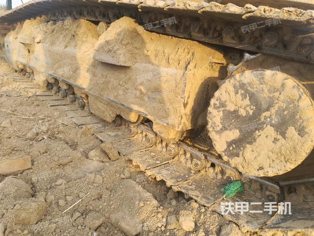 左側(cè)行走馬達(dá)蓋板（行走機(jī)構(gòu)）