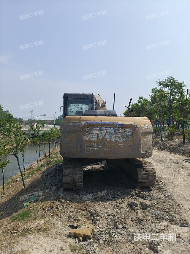 整機右后45°（整機外觀）