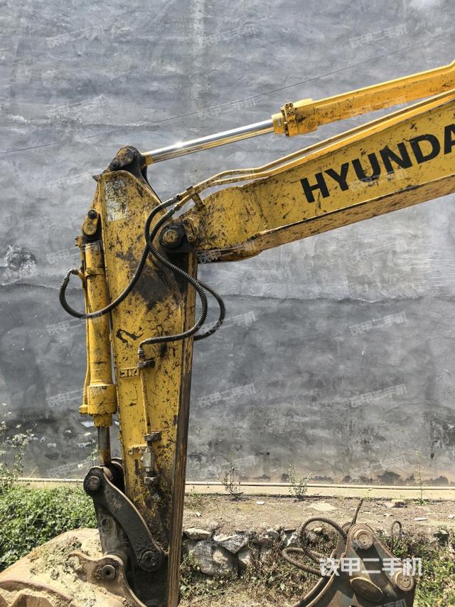 小臂整體左后（工作和回轉(zhuǎn)裝置）