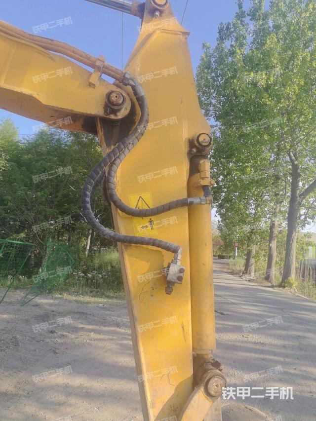 小臂整體右前（工作和回轉(zhuǎn)裝置）