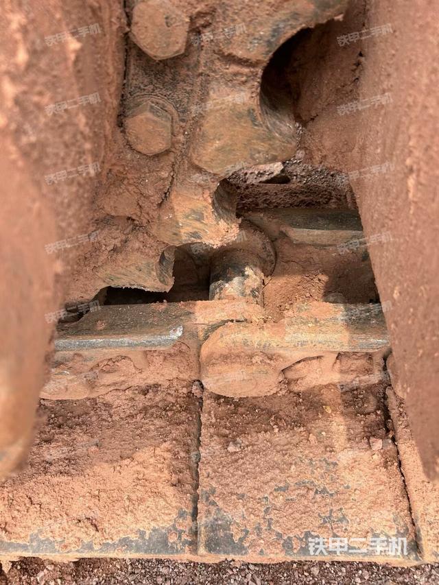 右側(cè)行走馬達(dá)蓋板（行走機(jī)構(gòu)）