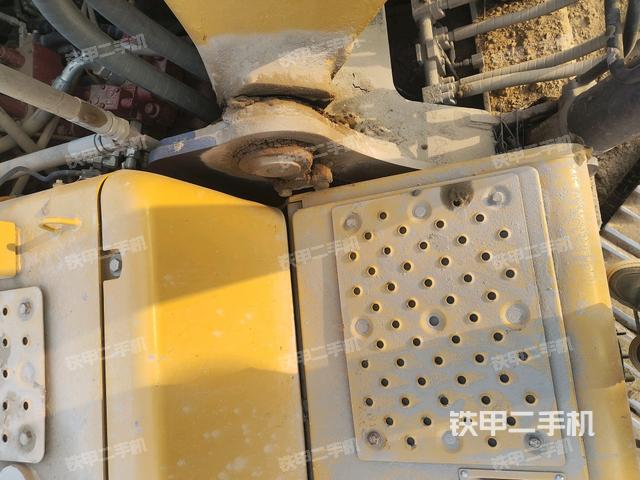 大臂根部?斜視（工作和回轉(zhuǎn)裝置）