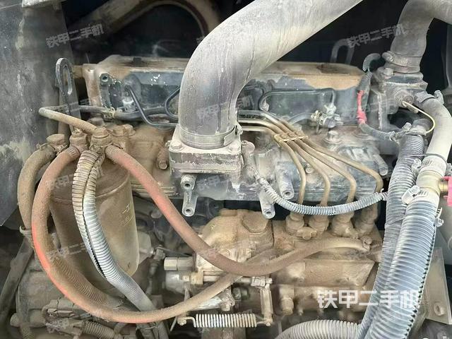 發(fā)動(dòng)機(jī)整體俯視(整機(jī)外觀) 發(fā)動(dòng)機(jī)整體俯視(整機(jī)外觀)