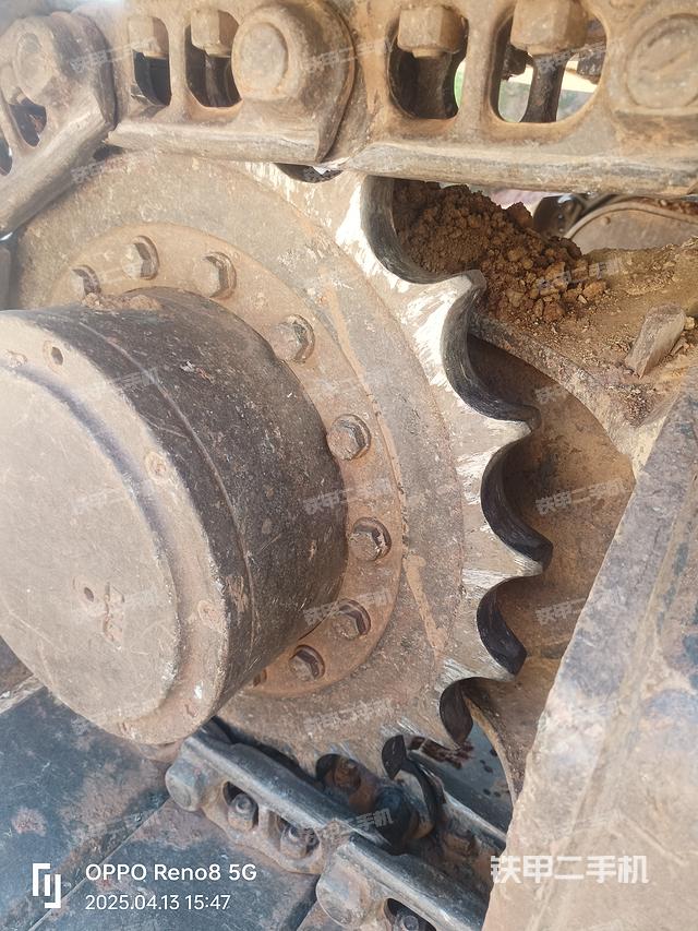 单侧履带整体（整机外观）