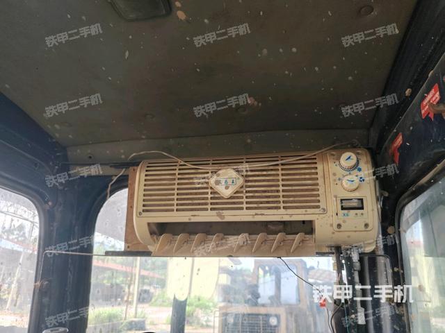 后窗玻璃角標(biāo)（駕駛室部分）