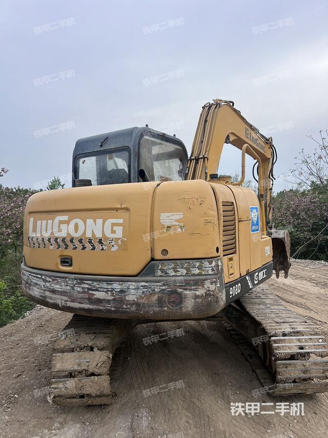 整機右后45°（整機外觀）