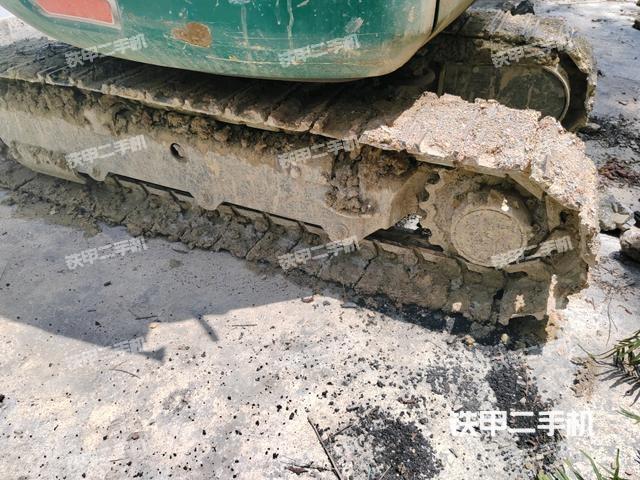 右側(cè)履帶整體?(行走機(jī)構(gòu)) 右側(cè)履帶整體?(行走機(jī)構(gòu))