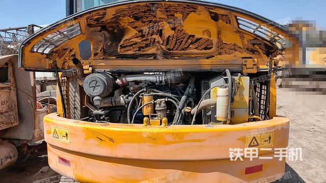 發(fā)動(dòng)機(jī)整體俯視(整機(jī)外觀) 發(fā)動(dòng)機(jī)整體俯視(整機(jī)外觀)