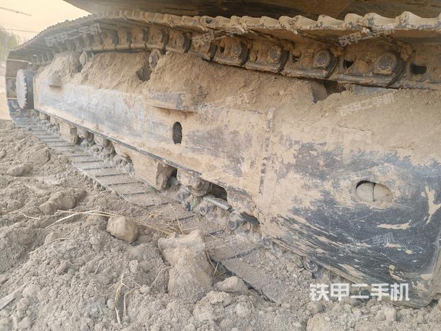 左側(cè)履帶整體?（行走機(jī)構(gòu)）