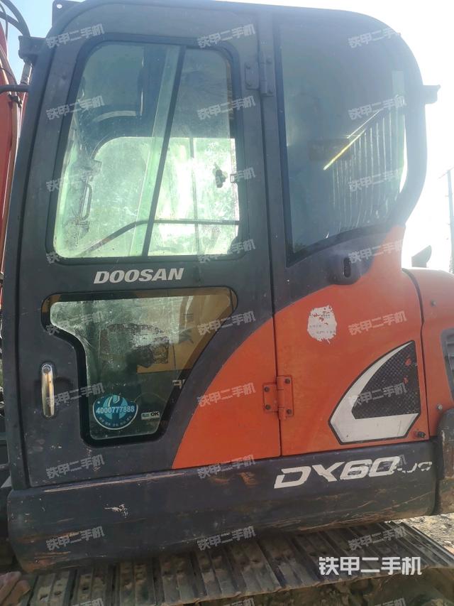  驾驶室正侧（驾驶室部分）