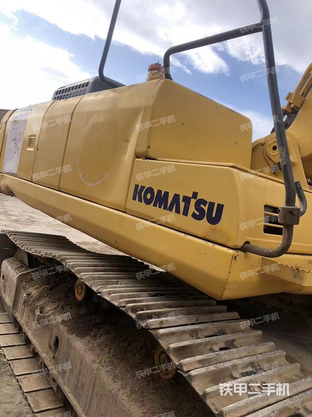 驾驶室顶部（整机外观）