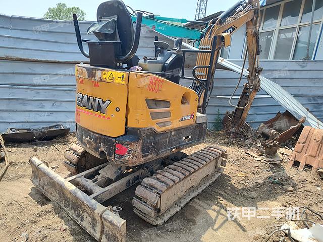 整機(jī)右后45°(整機(jī)外觀) 整機(jī)右后45°(整機(jī)外觀)