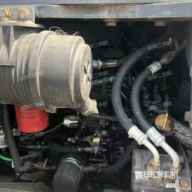 發(fā)動機整體俯視（整機外觀）