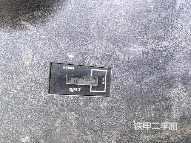 小時表(駕駛室部分) 小時表(駕駛室部分)