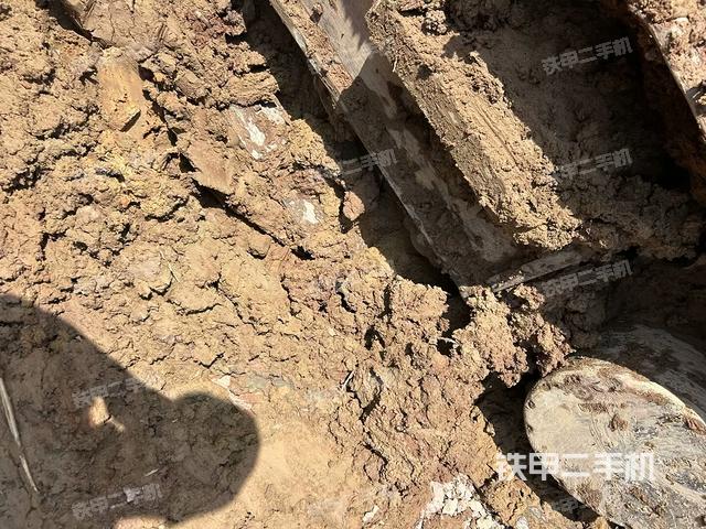 右驅(qū)動(dòng)輪(行走機(jī)構(gòu)) 右驅(qū)動(dòng)輪(行走機(jī)構(gòu))