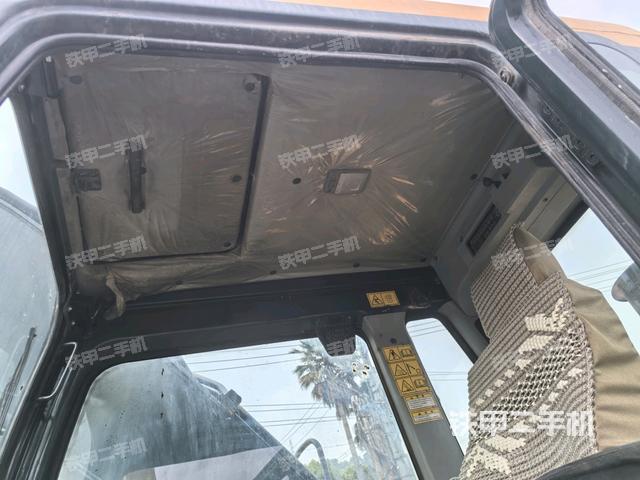 顶棚整体（驾驶室部分）