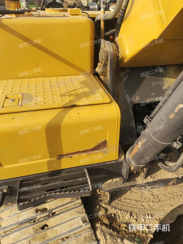 大臂根部?斜視（工作和回轉(zhuǎn)裝置）