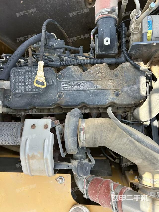 水箱+風(fēng)扇特寫(xiě)(上車(chē)部件) 水箱+風(fēng)扇特寫(xiě)(上車(chē)部件)