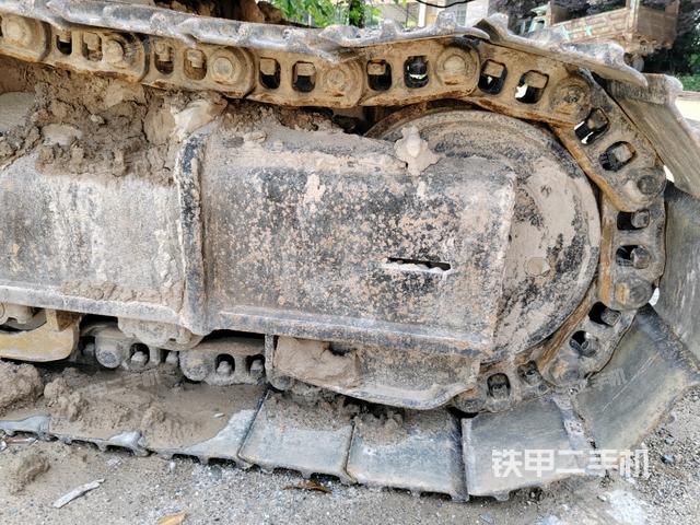 左托鏈輪和鏈筋(行走機(jī)構(gòu)) 左托鏈輪和鏈筋(行走機(jī)構(gòu))