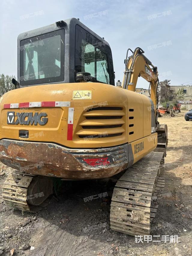 整機(jī)右后45°（整機(jī)外觀）