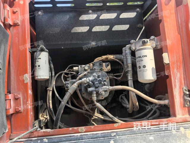 液壓泵室（大件艙室）