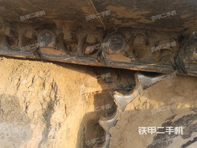 左導(dǎo)向輪（行走機(jī)構(gòu)）