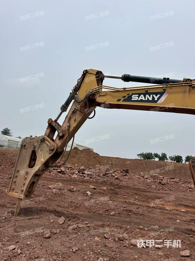 小臂整體左后（工作和回轉(zhuǎn)裝置）