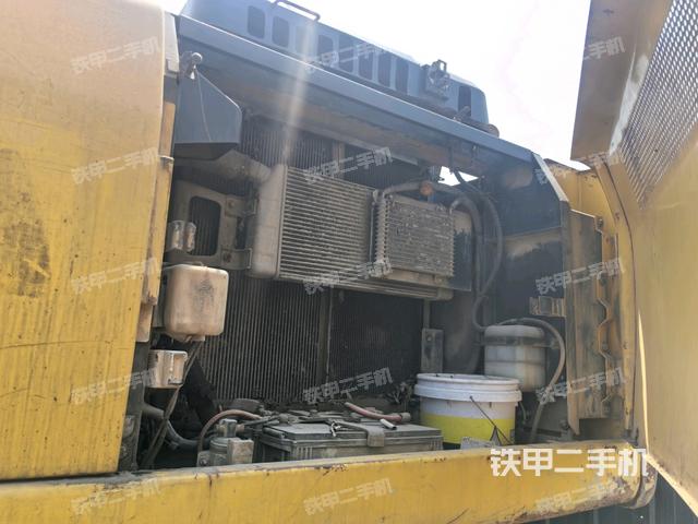 散熱器正面（大件艙室）