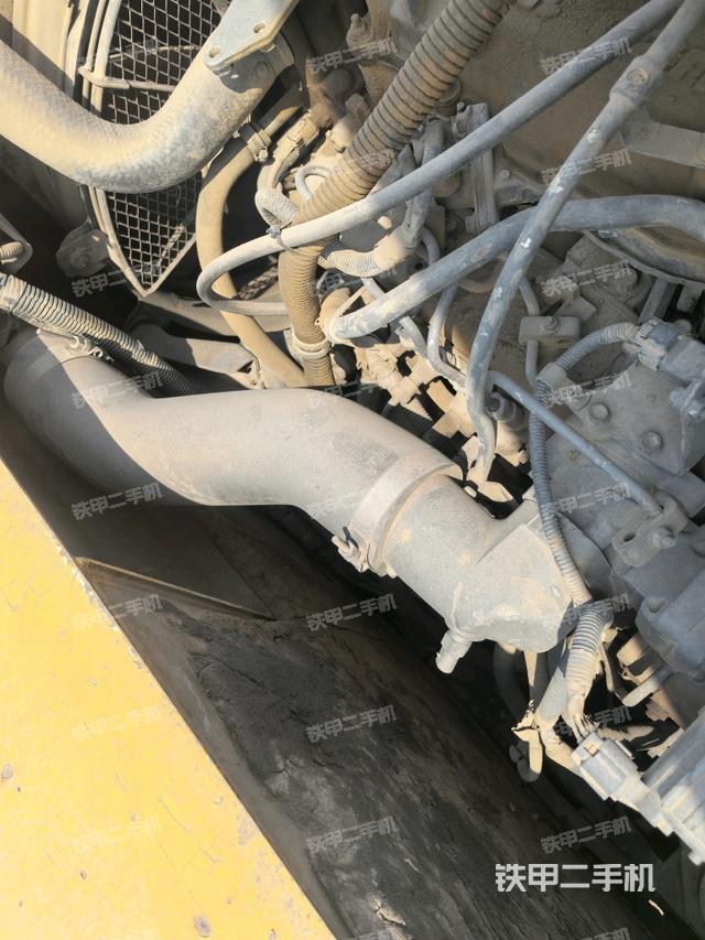 氣門室蓋螺絲特寫（上車部件）