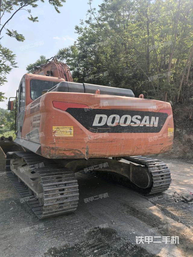 左后45（整機外觀）