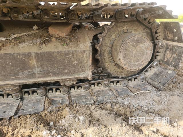 左側行走馬達蓋板（行走機構）